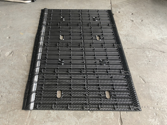 το πλάτος 2440mm 1150mm γεμάτο μαύρο PVC δροσίζοντας πύργων μήκους γεμίζει