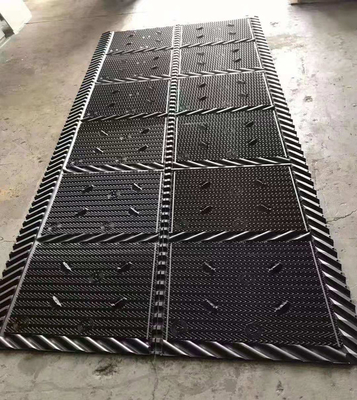 Μαύρο υλικό πληρώσεως 810mm PVC συσκευασίας δροσίζοντας πύργων δροσίζοντας πύργων γεμάτο
