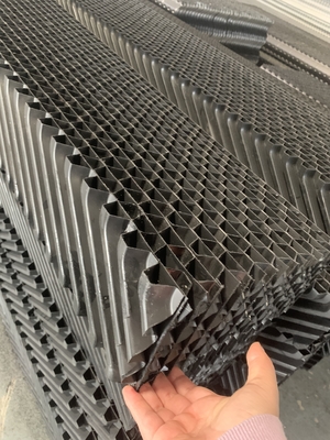 Βιομηχανική Counterflow κλίση Eliminators PVC πύργων υδρόψυξης
